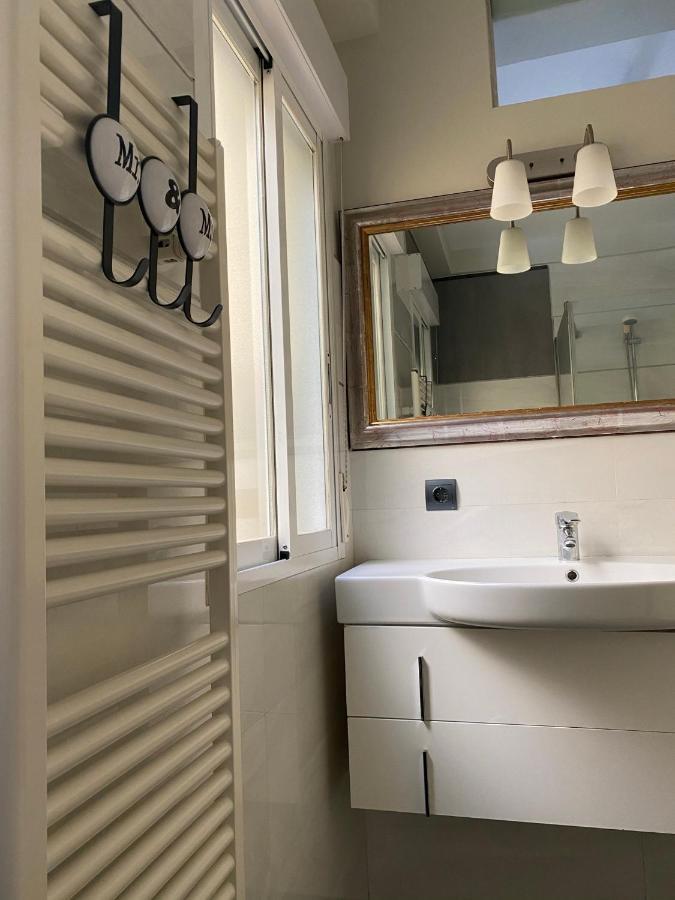 Apartamentos Logrono Centro, Tic Tac, Wifi Luaran gambar