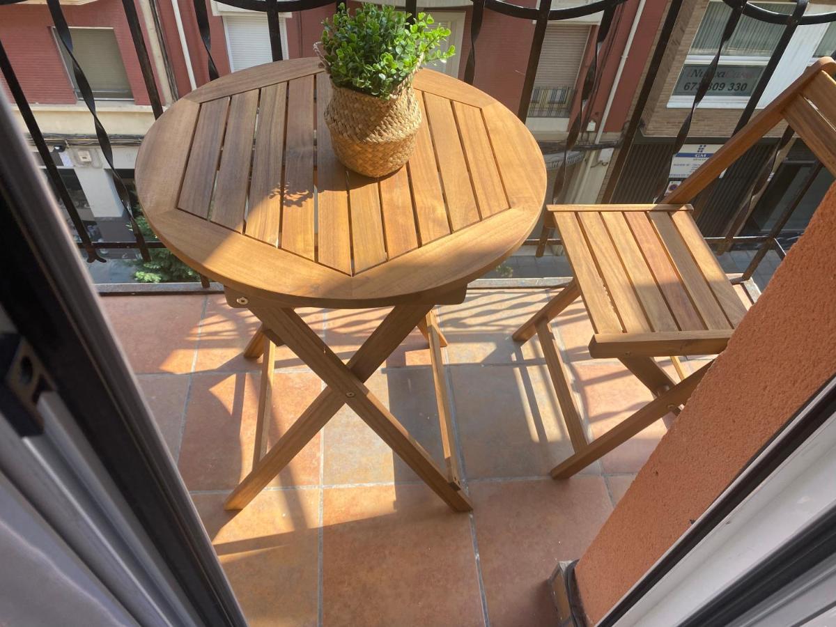 Apartamentos Logrono Centro, Tic Tac, Wifi Luaran gambar