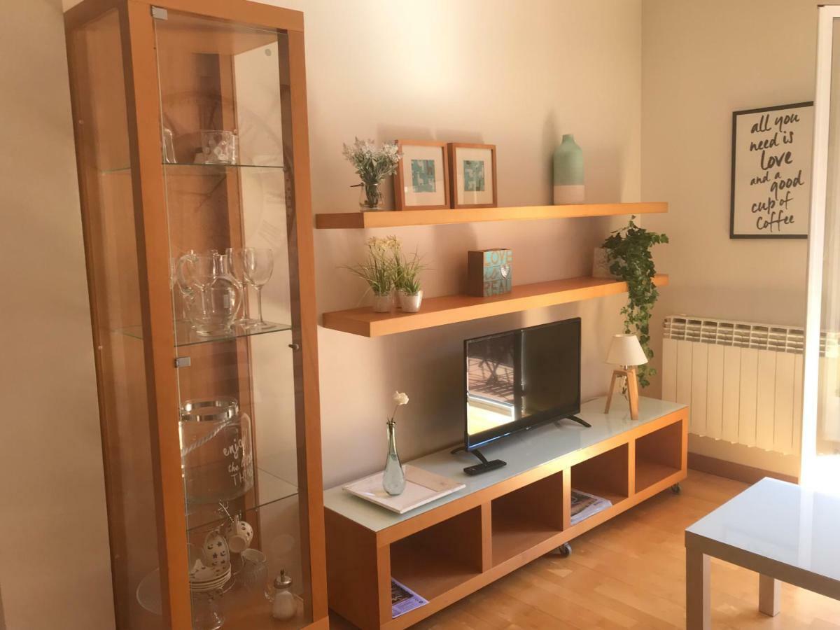 Apartamentos Logrono Centro, Tic Tac, Wifi Luaran gambar